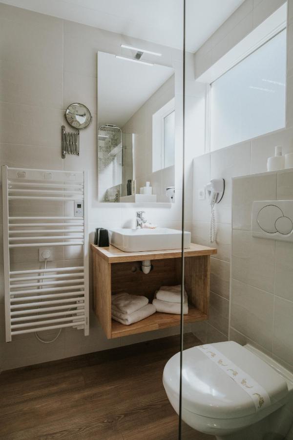 Hotel Aux Tamaris - Vue Mer Roscoff Eksteriør bilde